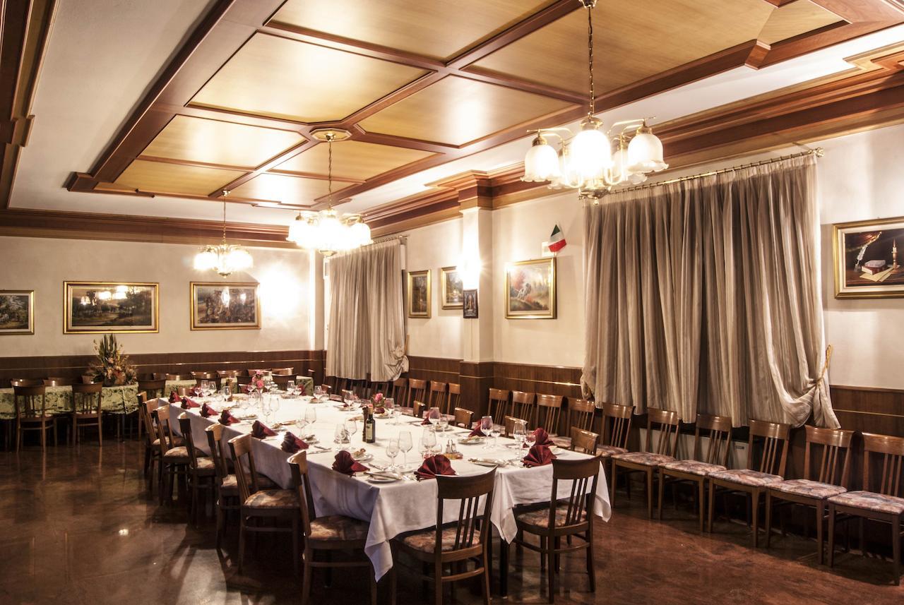 Ristorante Albergo Da Giovanni Carvico Kültér fotó